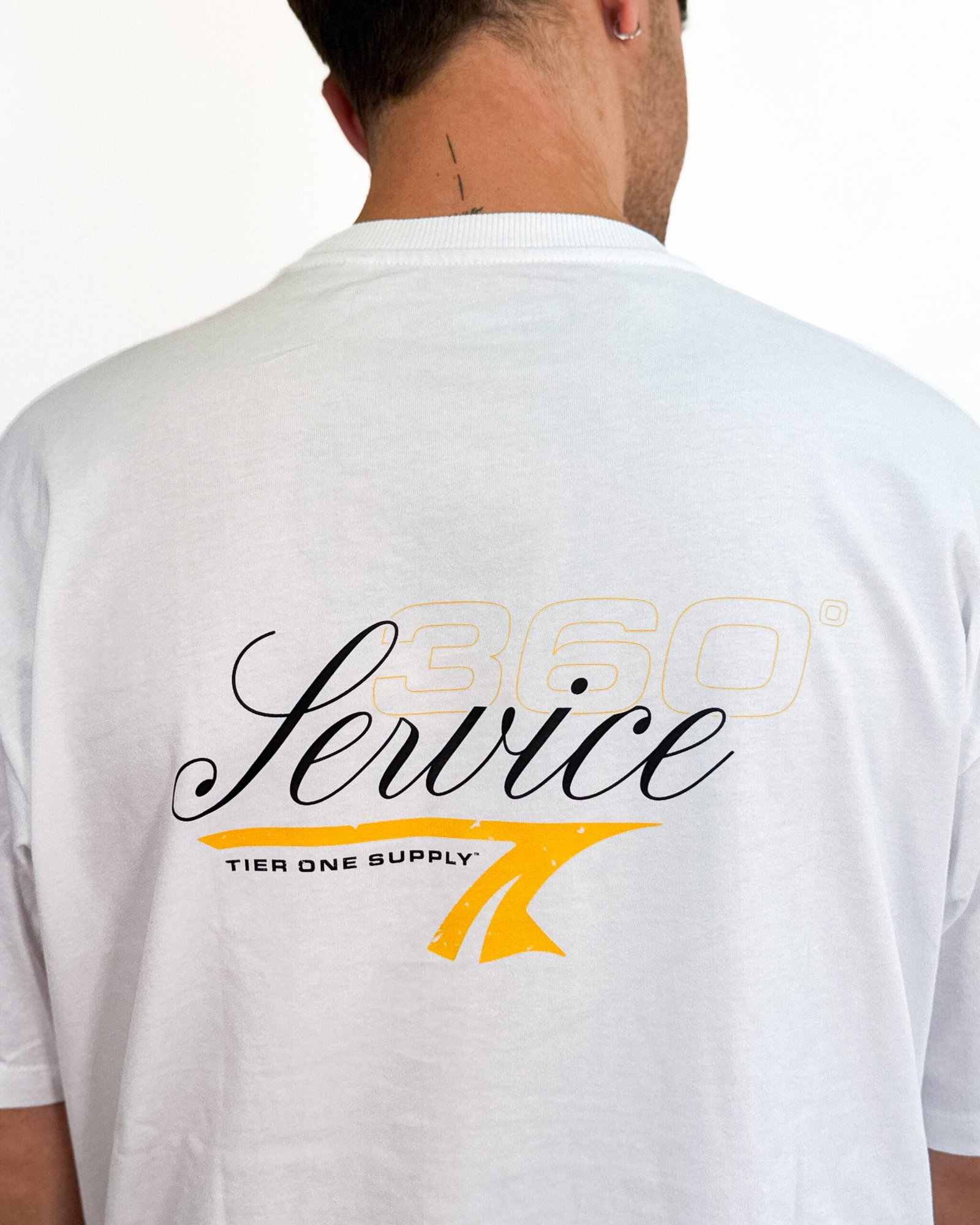 Camiseta Oversize Tier One 360 Service Blanca - Edición Limitada - Imagen 5