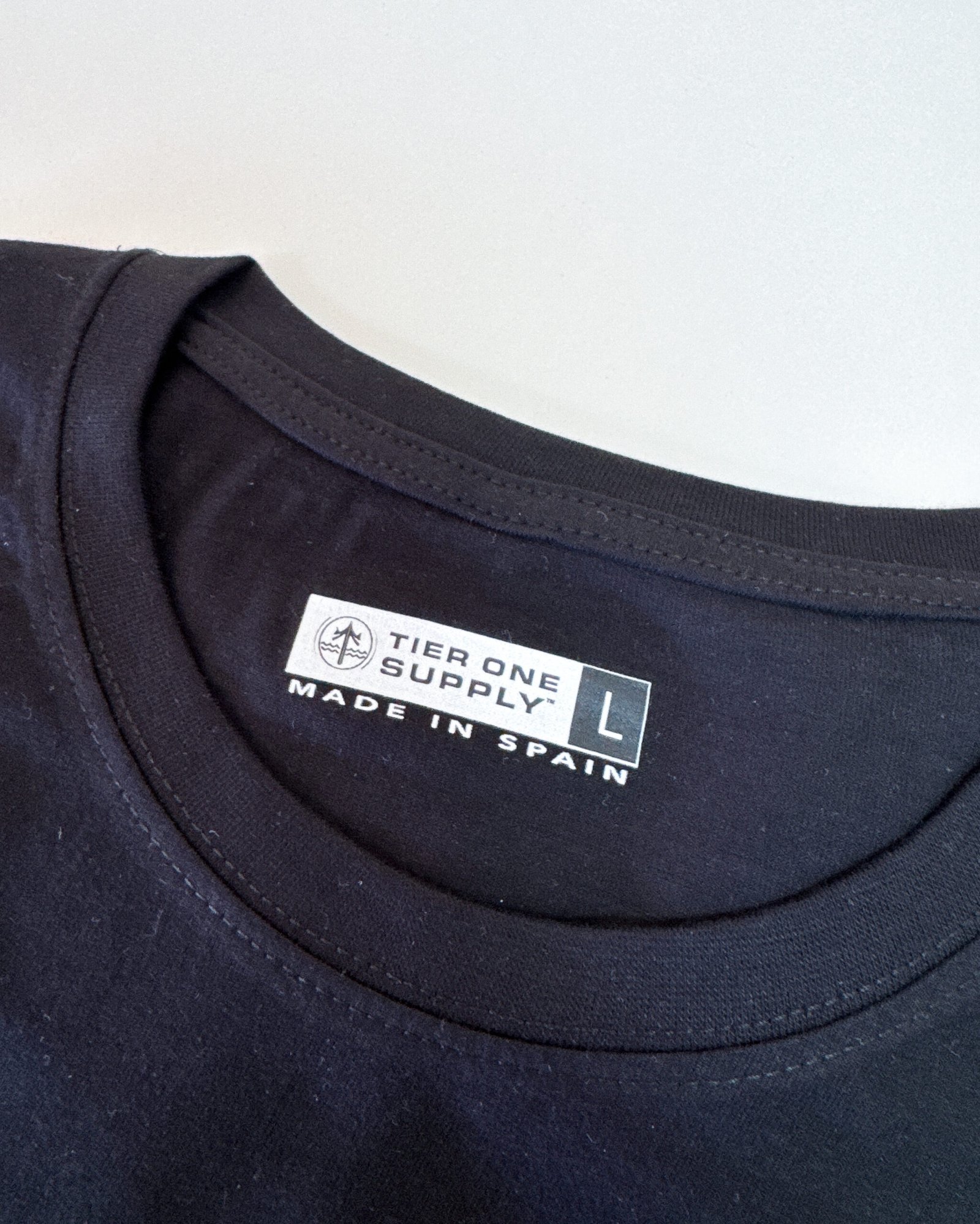 Camiseta Tier One Tactical Negra - Estilo Clásico Premium - Imagen 6